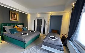 Apartment Central Very Close To Aquapark Nymphaea